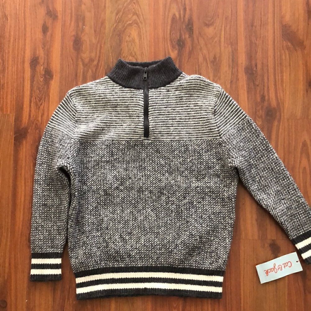 NWT Cat & Jack Gray half zip sweater size ex S